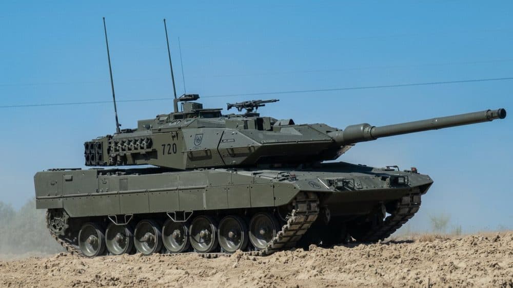 Los carros de COMBATE leopard proporcionan una “combinación insustituible” al EJÉRCITO