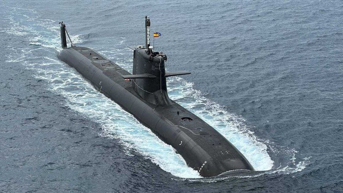 REPUESTOS PARA EL S-80: La Armada blinda el suministro de filtros, baterías y componentes