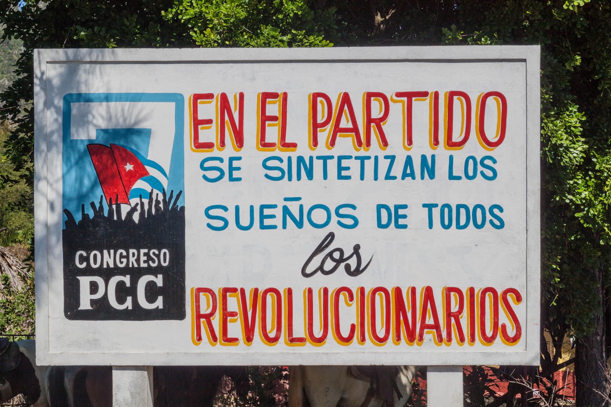 El partido comunista de cuba, la Fuerza "dirigente superior" de la isla